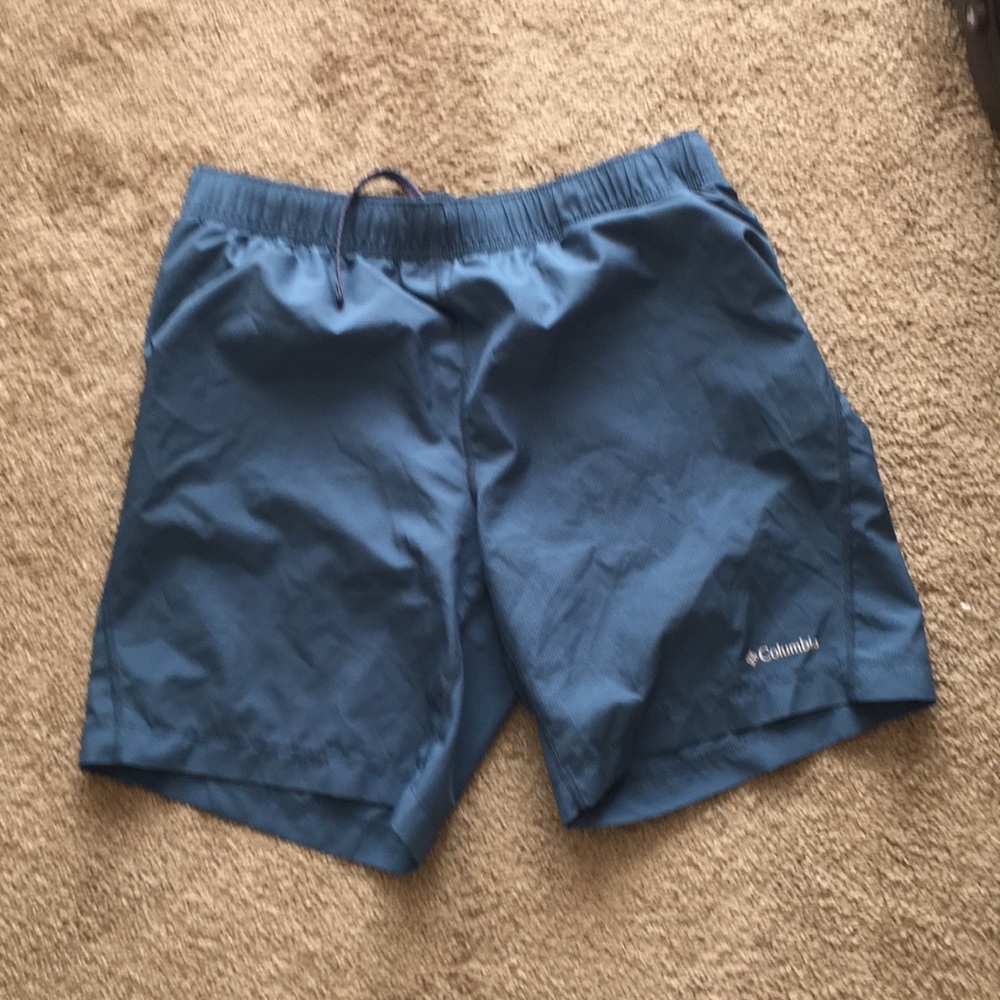Columbia shorts